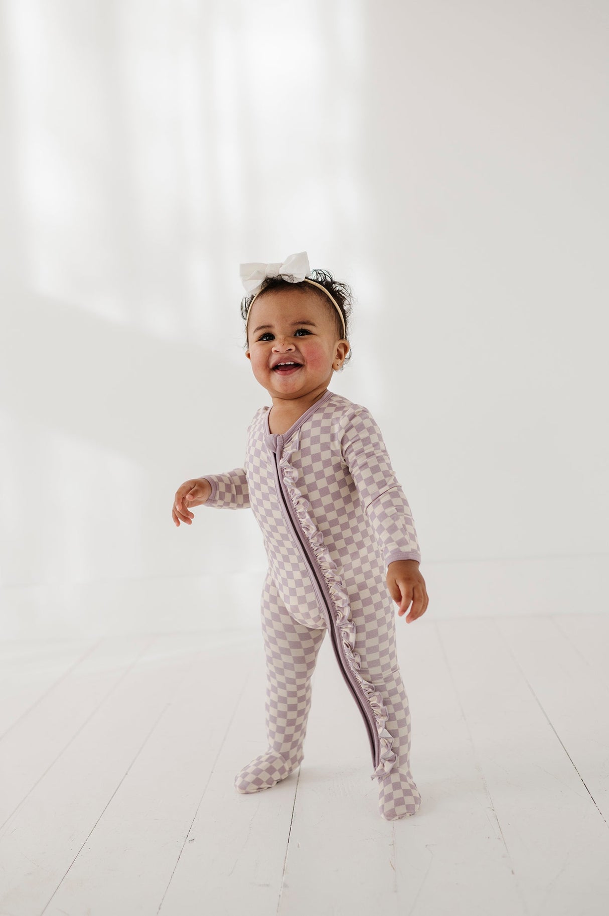 Footie Romper - HoneyBug 