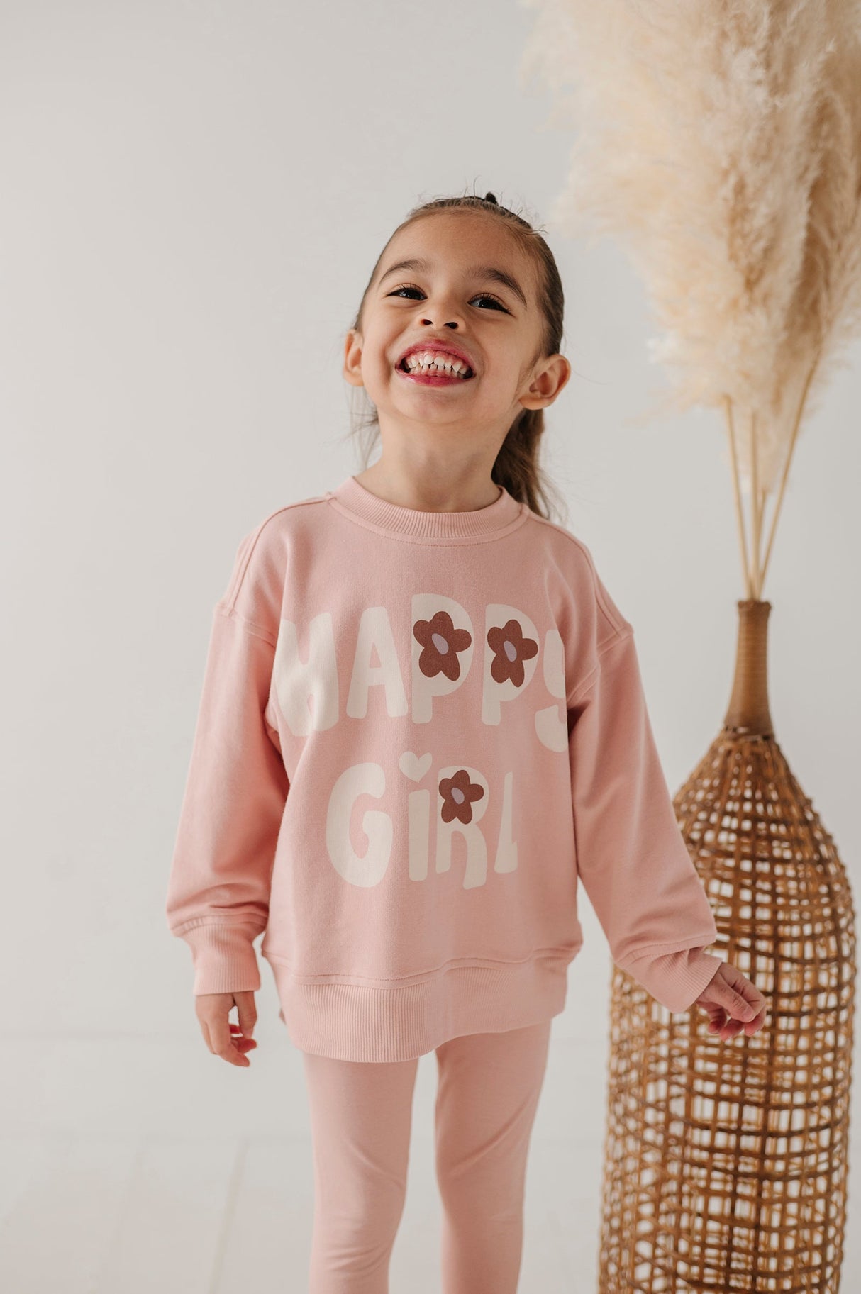 Boxy Sweatshirt - HoneyBug 