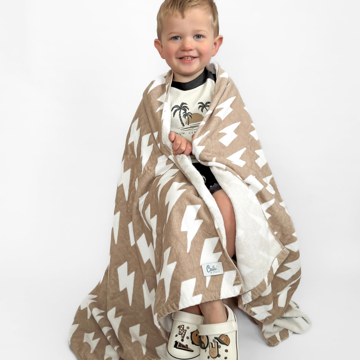 The Kenzie Beach Towel - BOLT