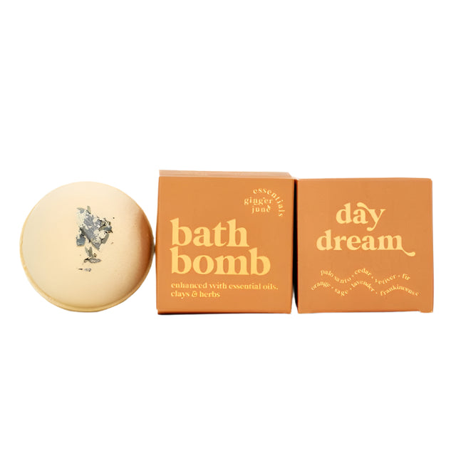 100% Botanical Bath Bomb - Daydream - HoneyBug 