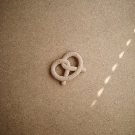 Pretzel Teether - HoneyBug 
