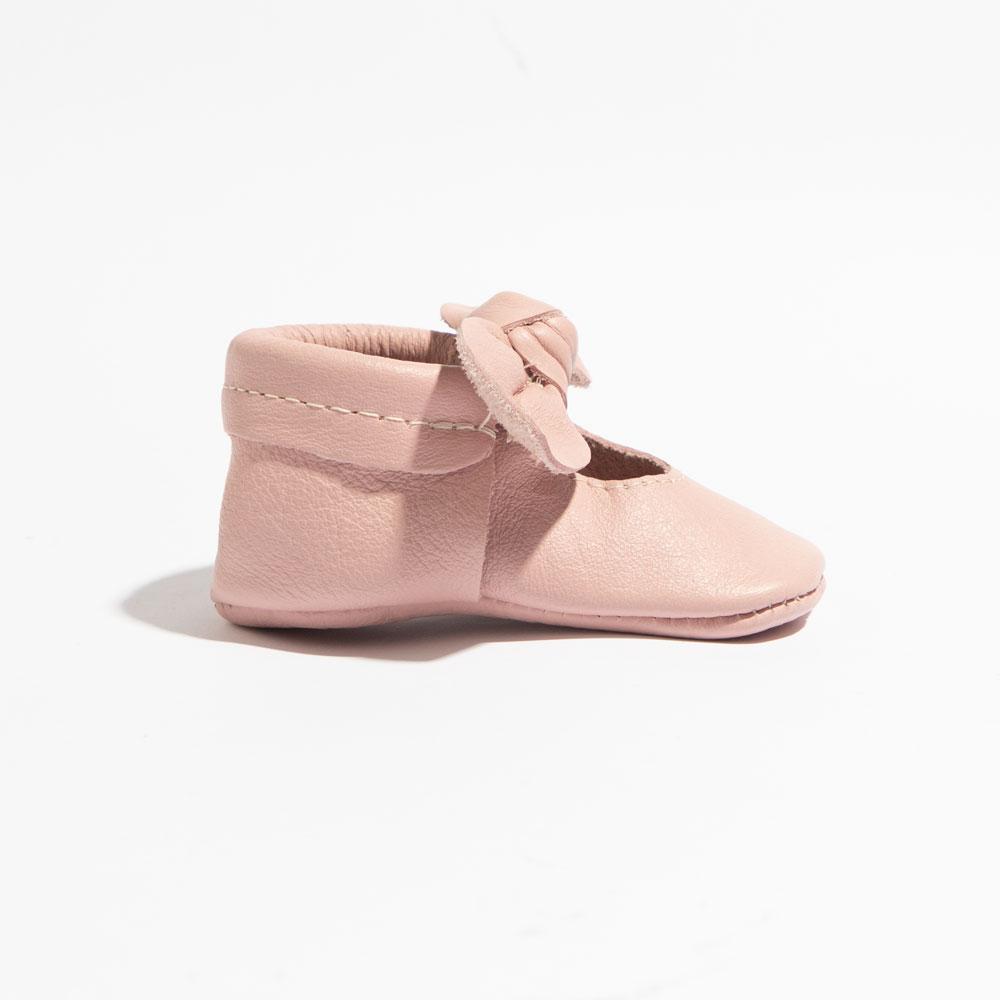 Blush Knotted Bow Baby Shoe - HoneyBug 