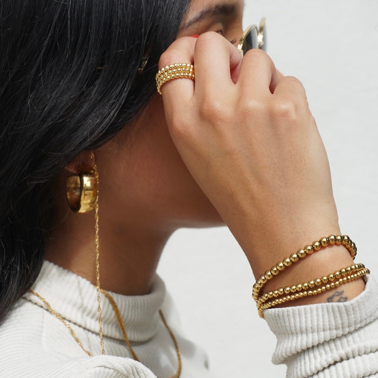 Cosa Medium Hoop Earring - HoneyBug 