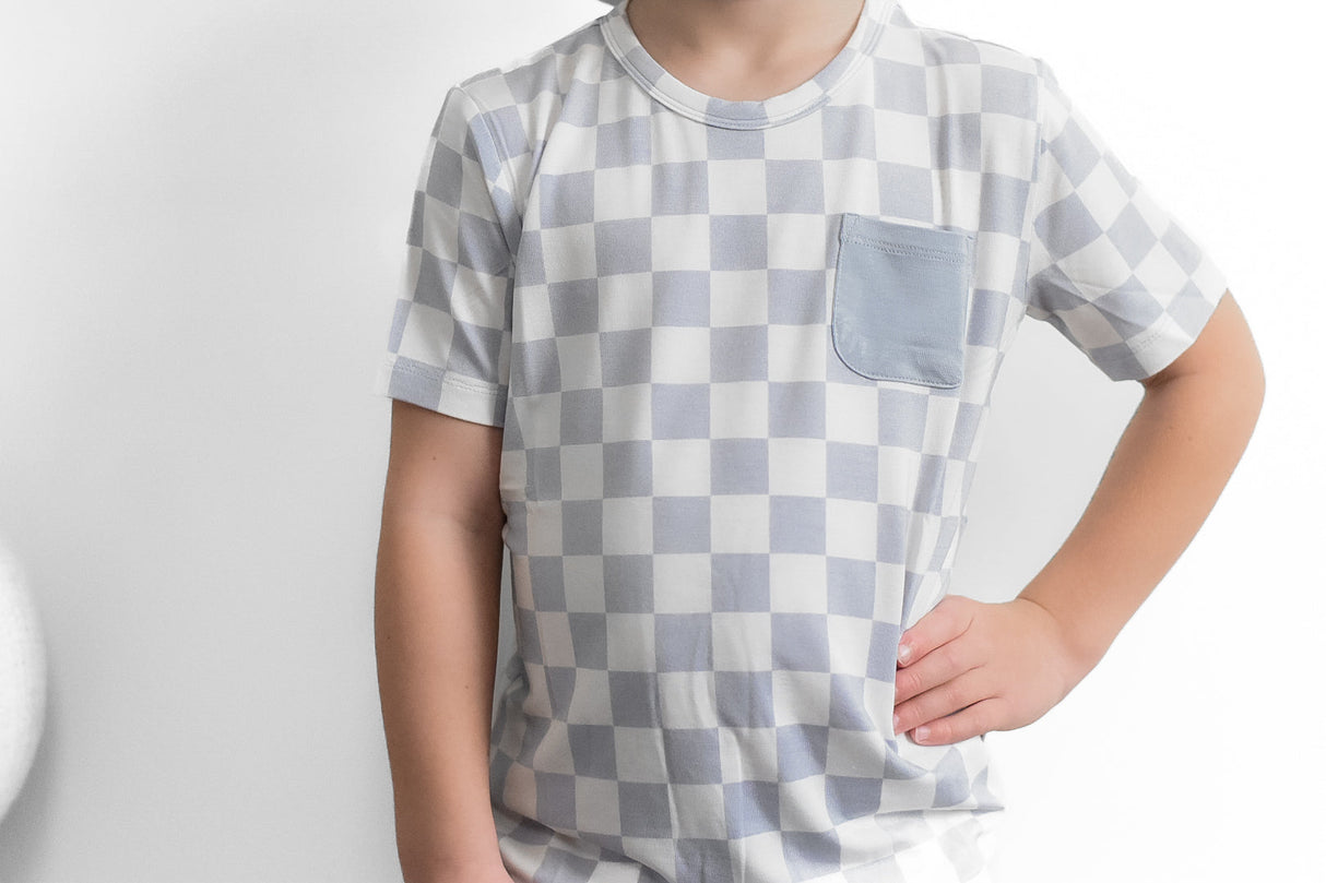 CLOUDY CHECKERS DREAM POCKET TEE