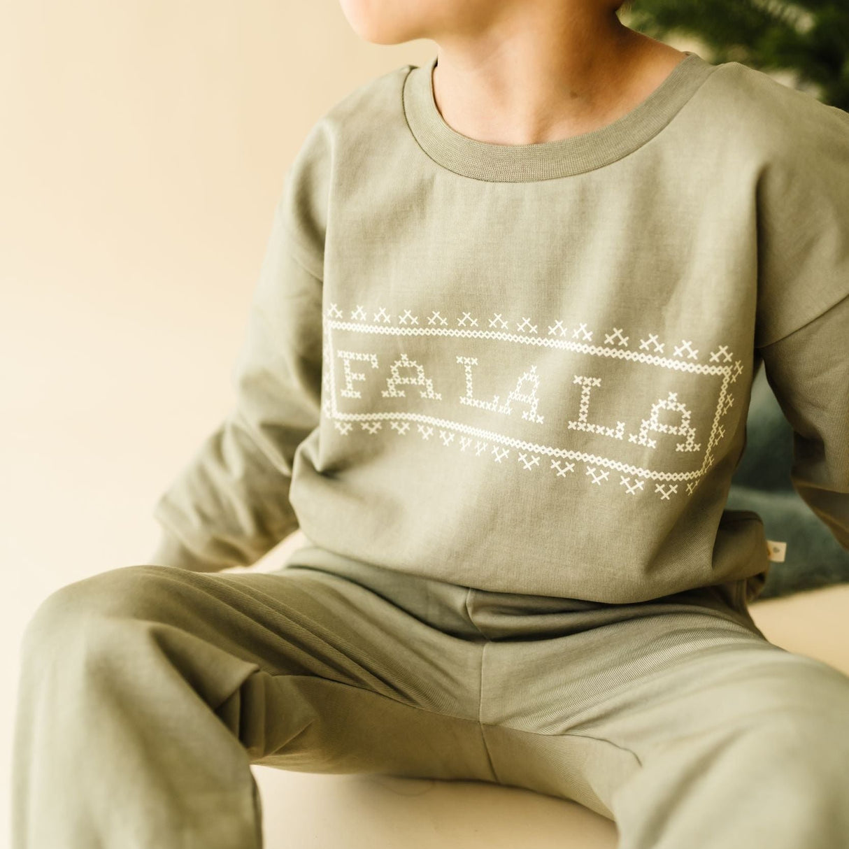 Organic Fleece Sweatshirt - Fa La La - HoneyBug 