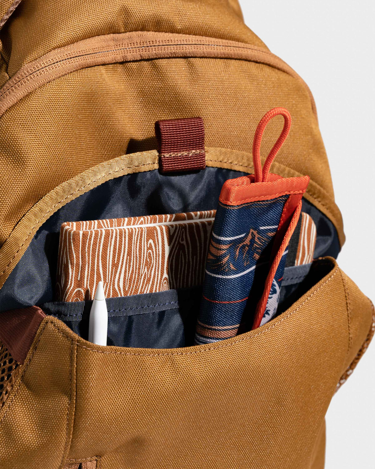 (R)evolution™ 25L Transit Pack - HoneyBug 