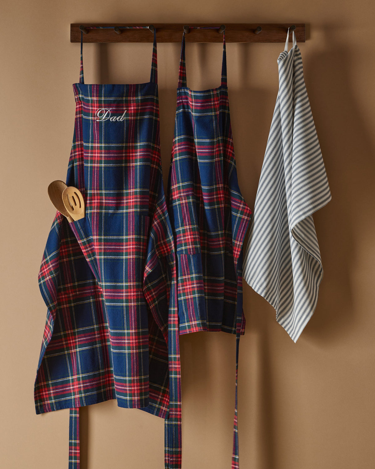 Adult Apron in Windsor Tartan - HoneyBug 