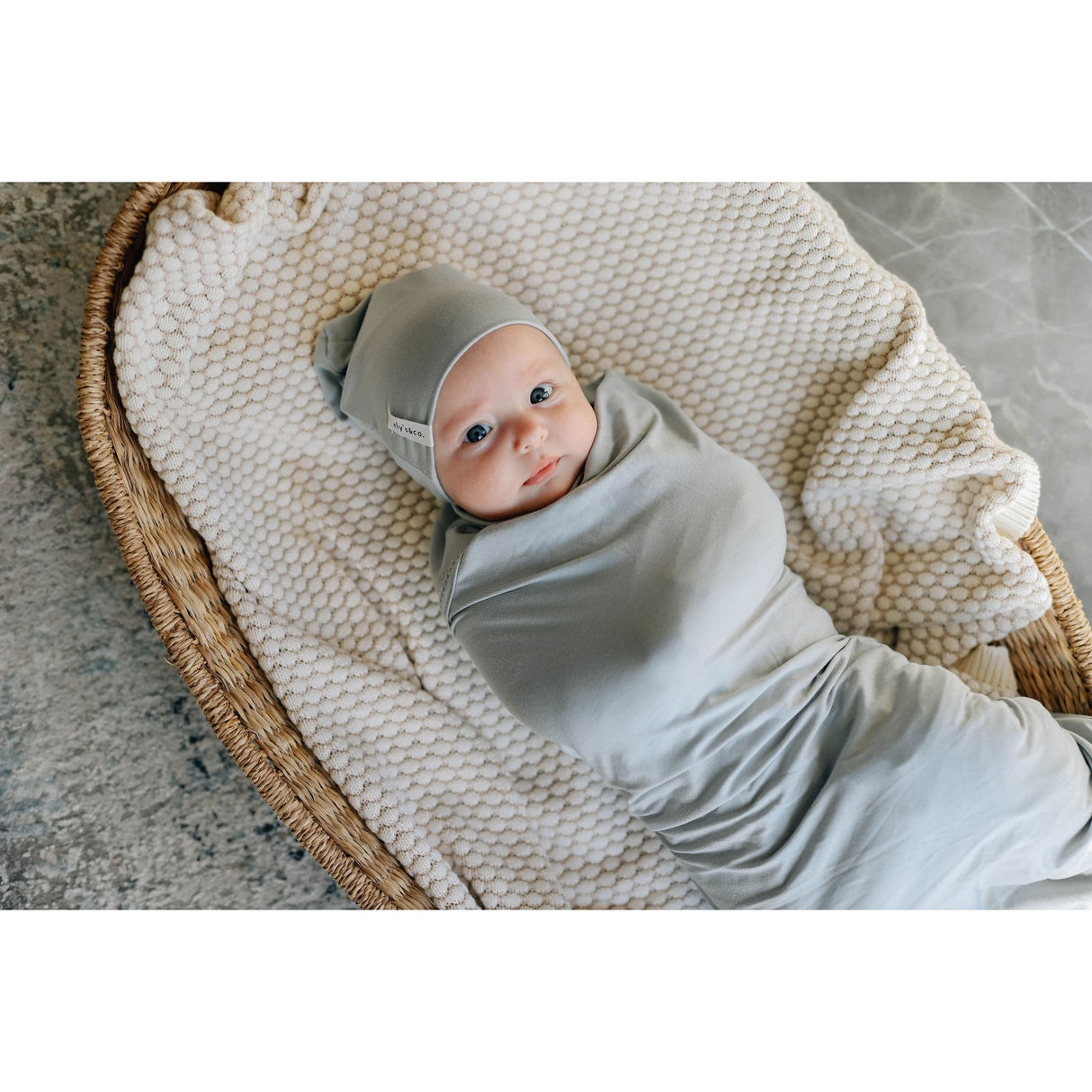 Modal Swaddle & Beanie Set in Gift Box - HoneyBug 