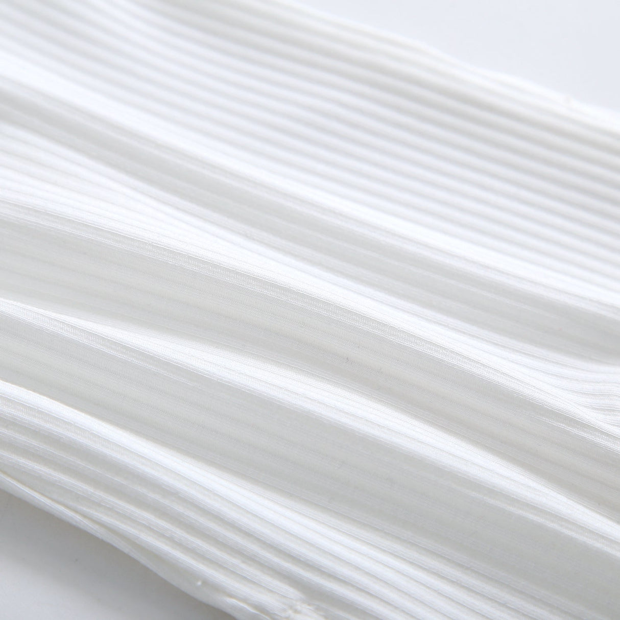 Snow Ribbed Zippered Baby Romper