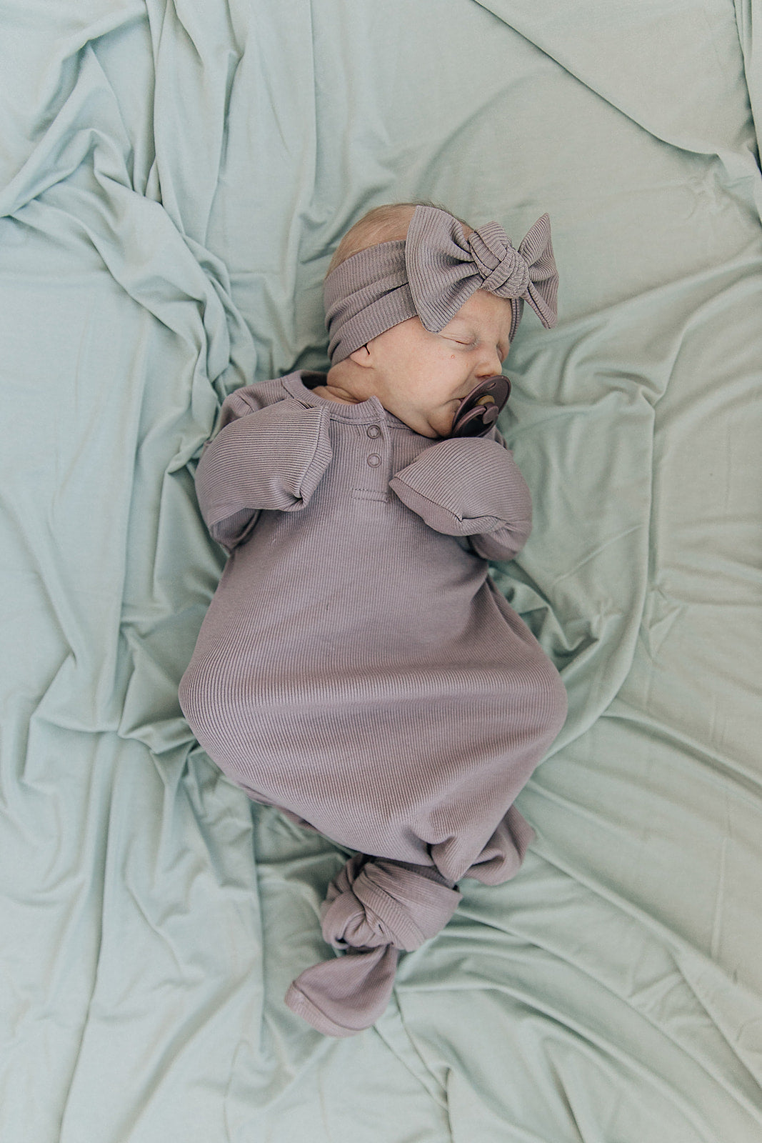 Sage Bamboo Stretch Swaddle - HoneyBug 
