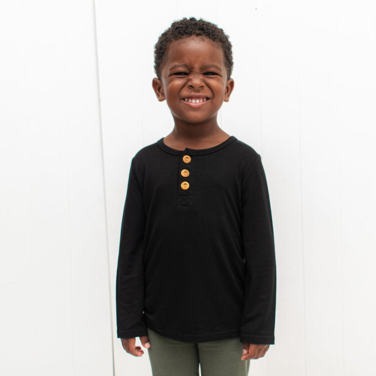 HENLEY LONG SLEEVE- Midnight - HoneyBug 