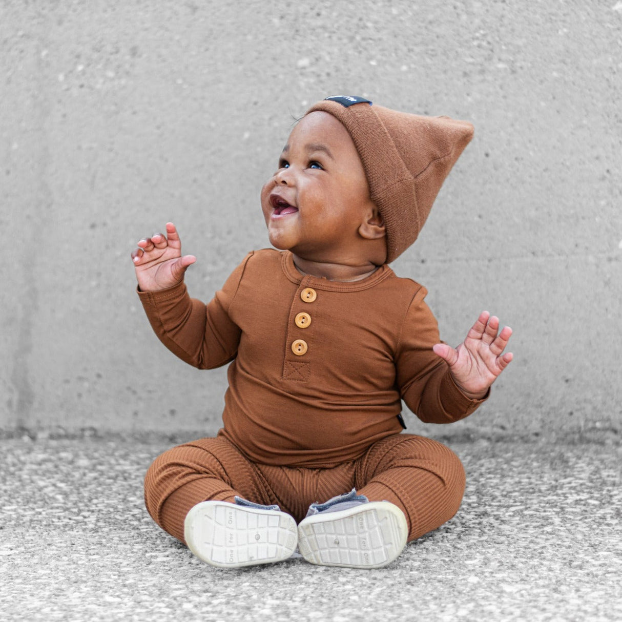 HENLEY LONG SLEEVE- Sienna - HoneyBug 