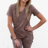 MAMA V-NECK- Bark Snow Wash - HoneyBug 