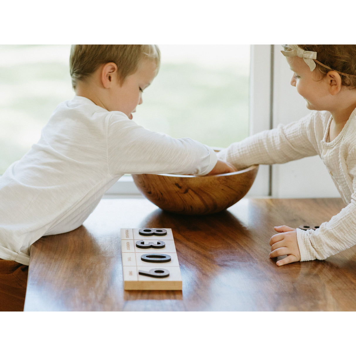 Wooden Place Value Board from Ones to Thousands - HoneyBug 