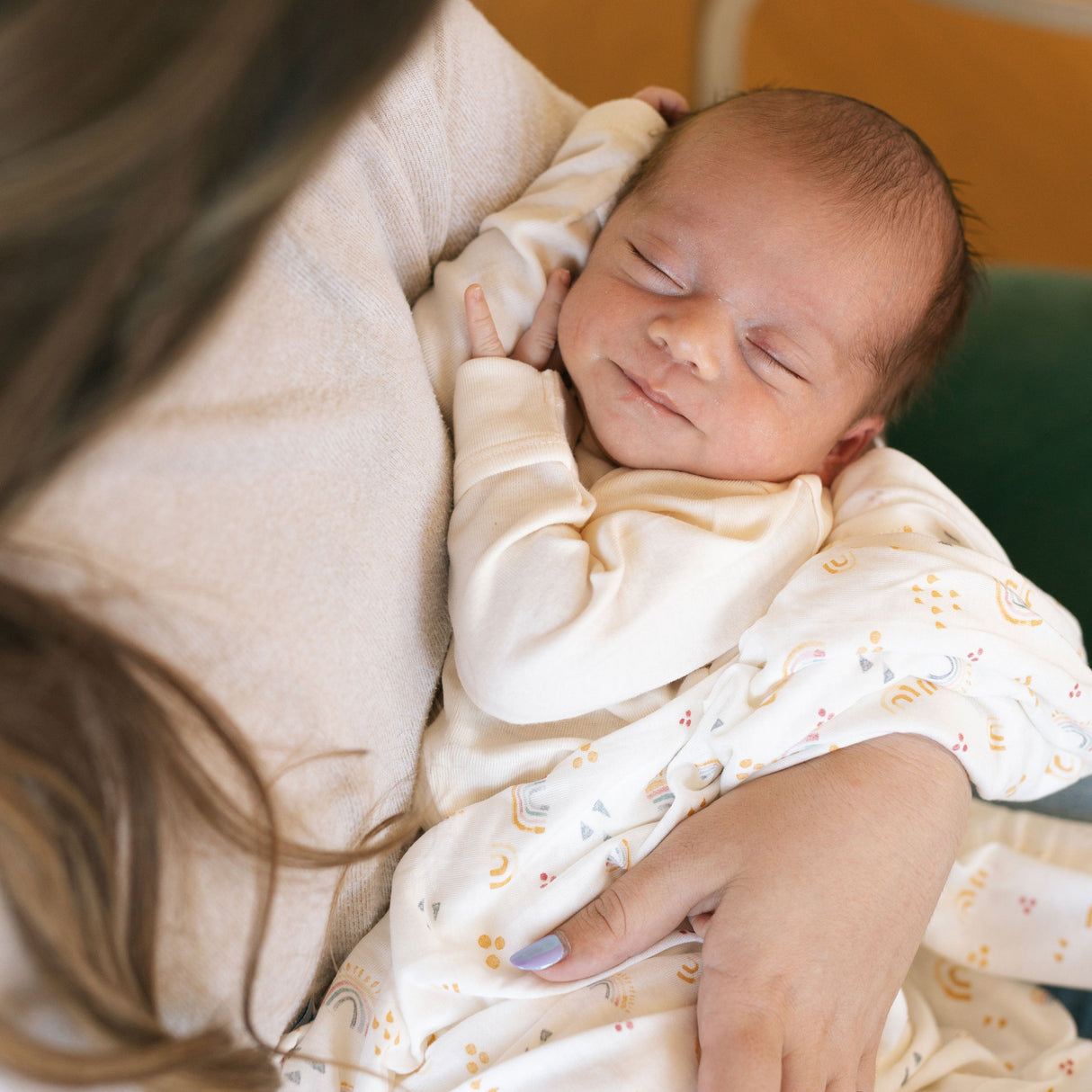 Stretch Knit Swaddle Blanket 2 Pack - Rainbows - HoneyBug 