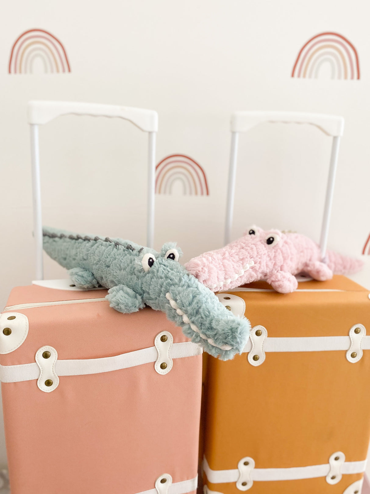 Alligator - HoneyBug 