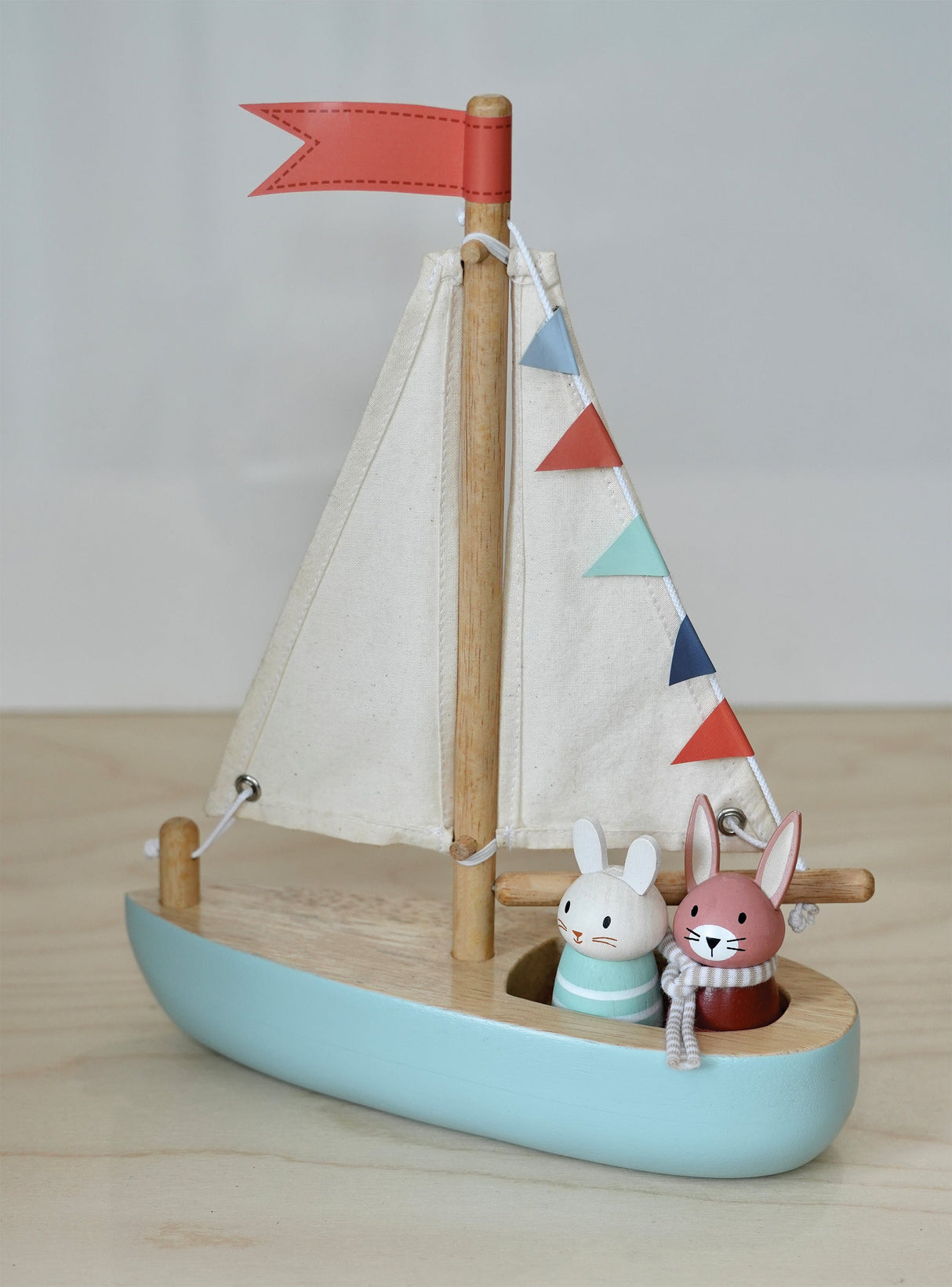 Sailaway Boat - HoneyBug 