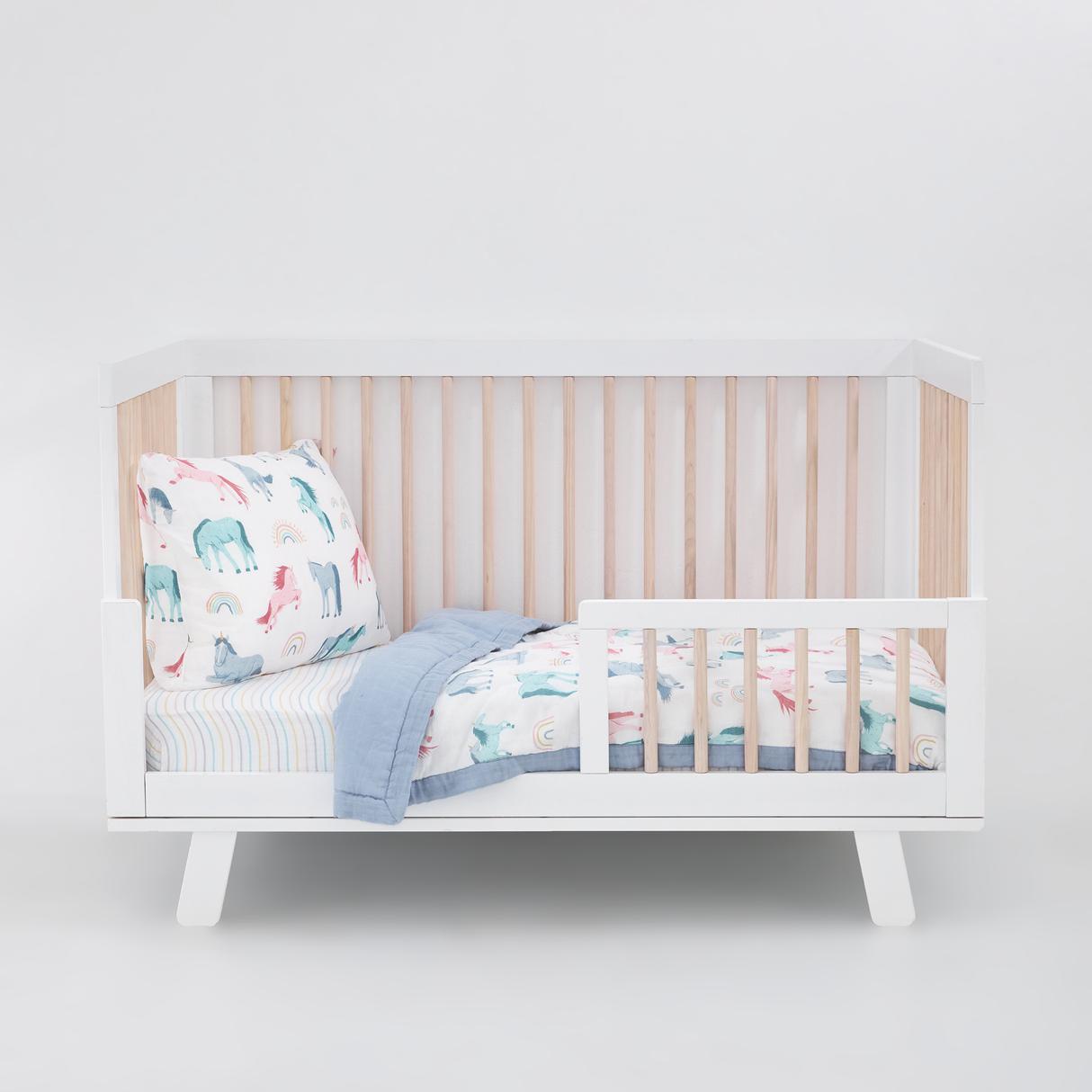 Cotton Muslin Toddler Comforter - Unicorns - HoneyBug 