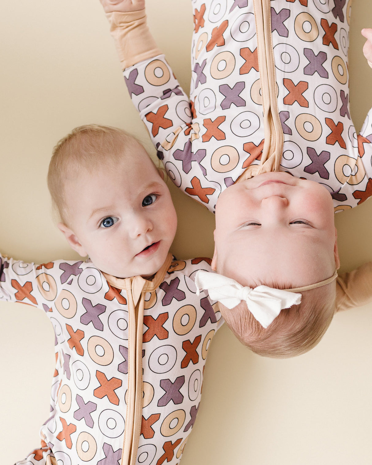 Bamboo Zip Romper | Xoxo - HoneyBug 