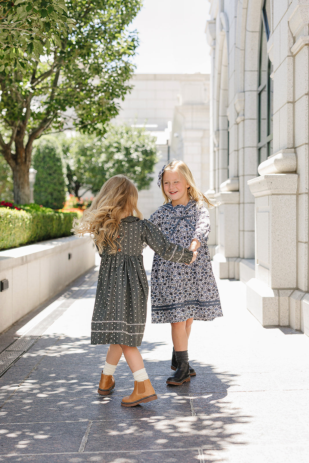 Tulip Smocked Peter Pan Collar Dress - HoneyBug 