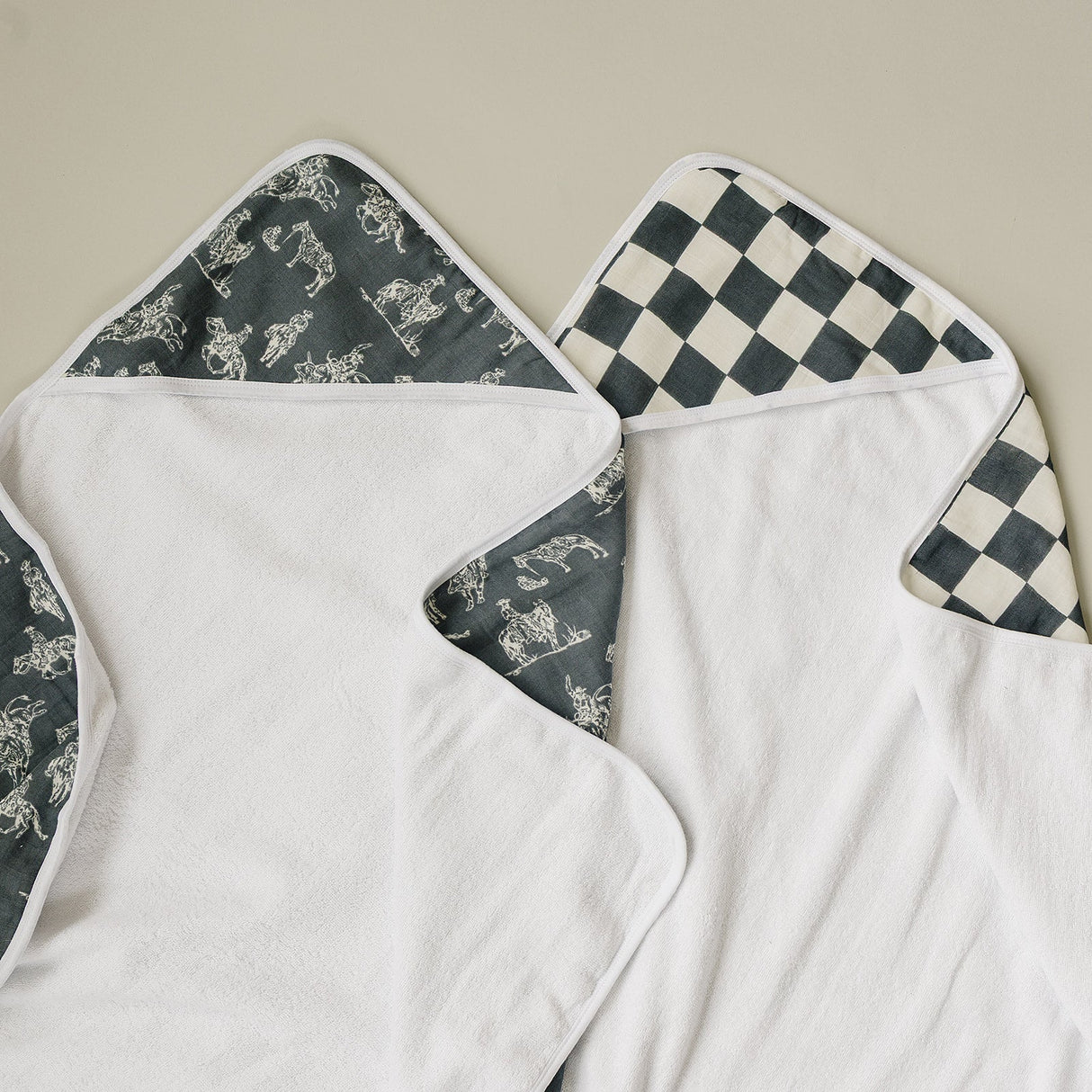 Charcoal Checkered Muslin Hooded Towel - HoneyBug 