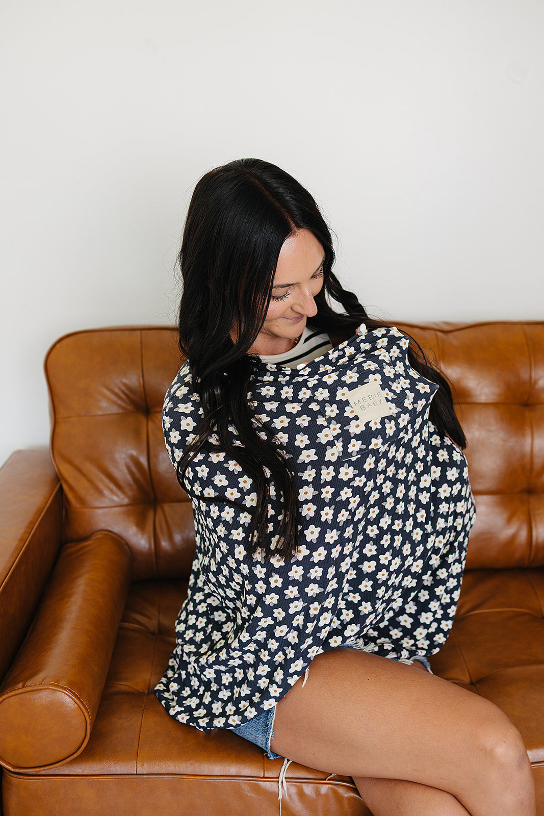 Navy Daisy Ribbed Bamboo Multi-Use Cover - HoneyBug 