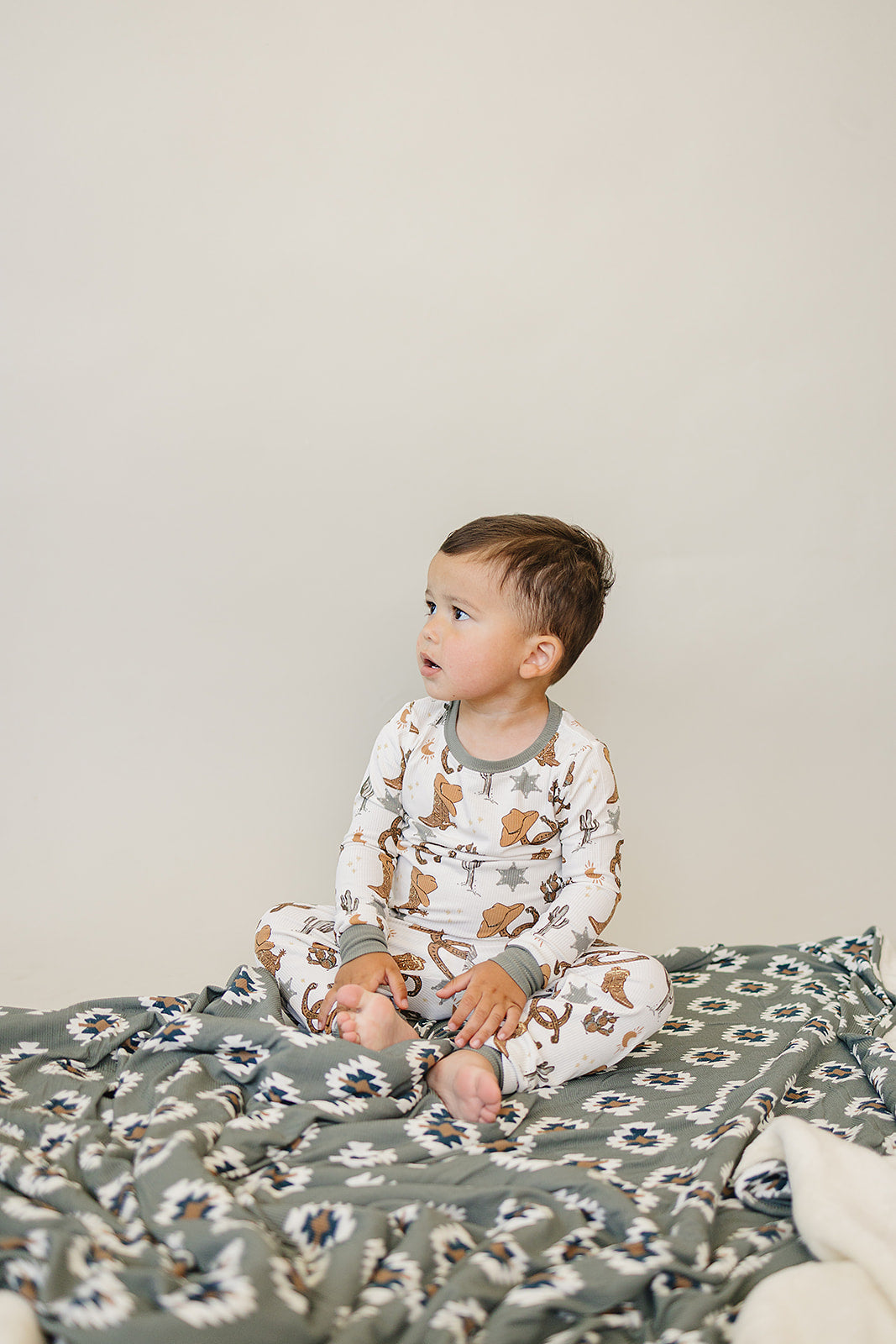 Outlaw Cowboy Ribbed Bamboo Cozy Set - HoneyBug 