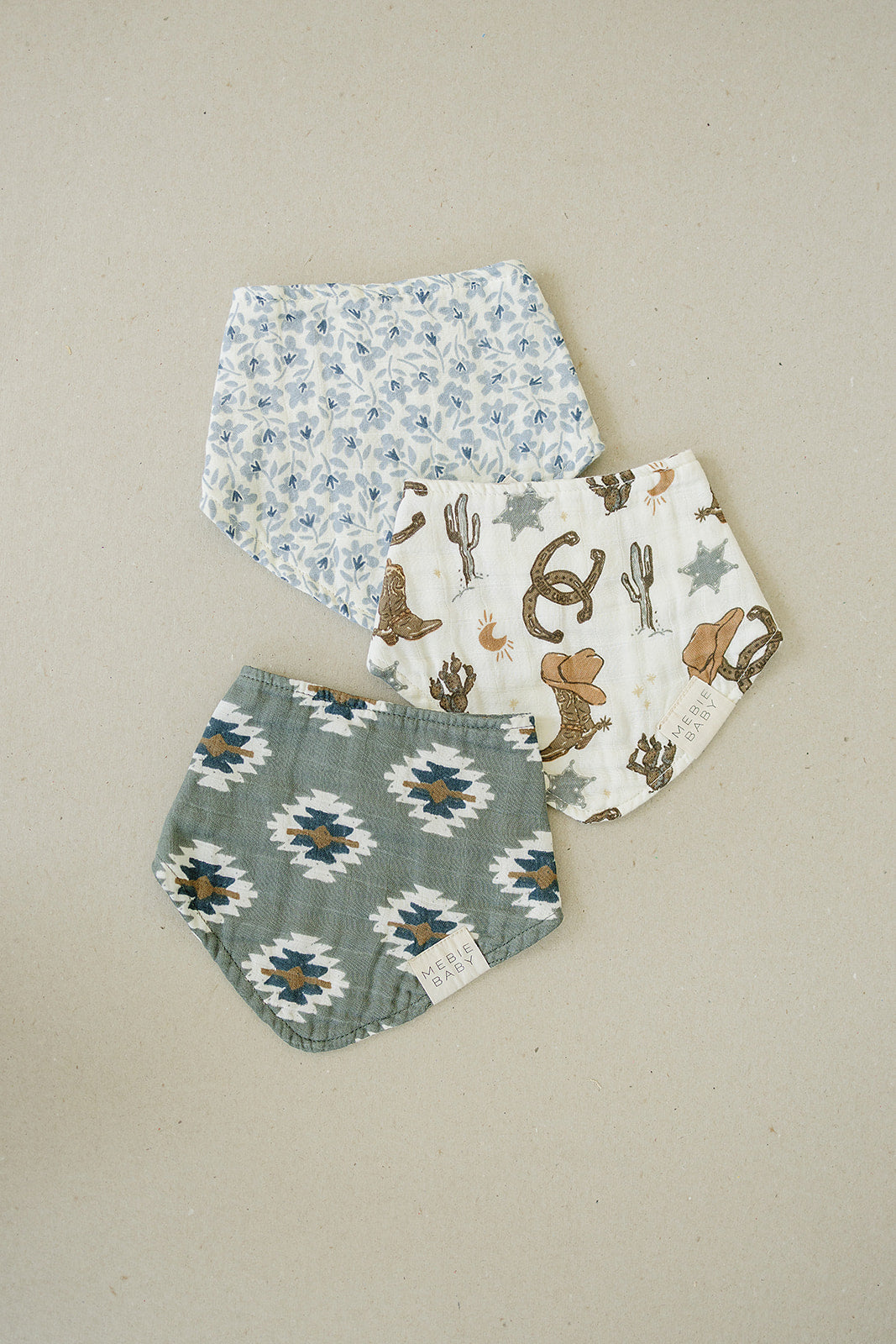 Blue Blossom Classic Muslin Bib - HoneyBug 