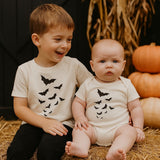 graphic tee | bats - HoneyBug 