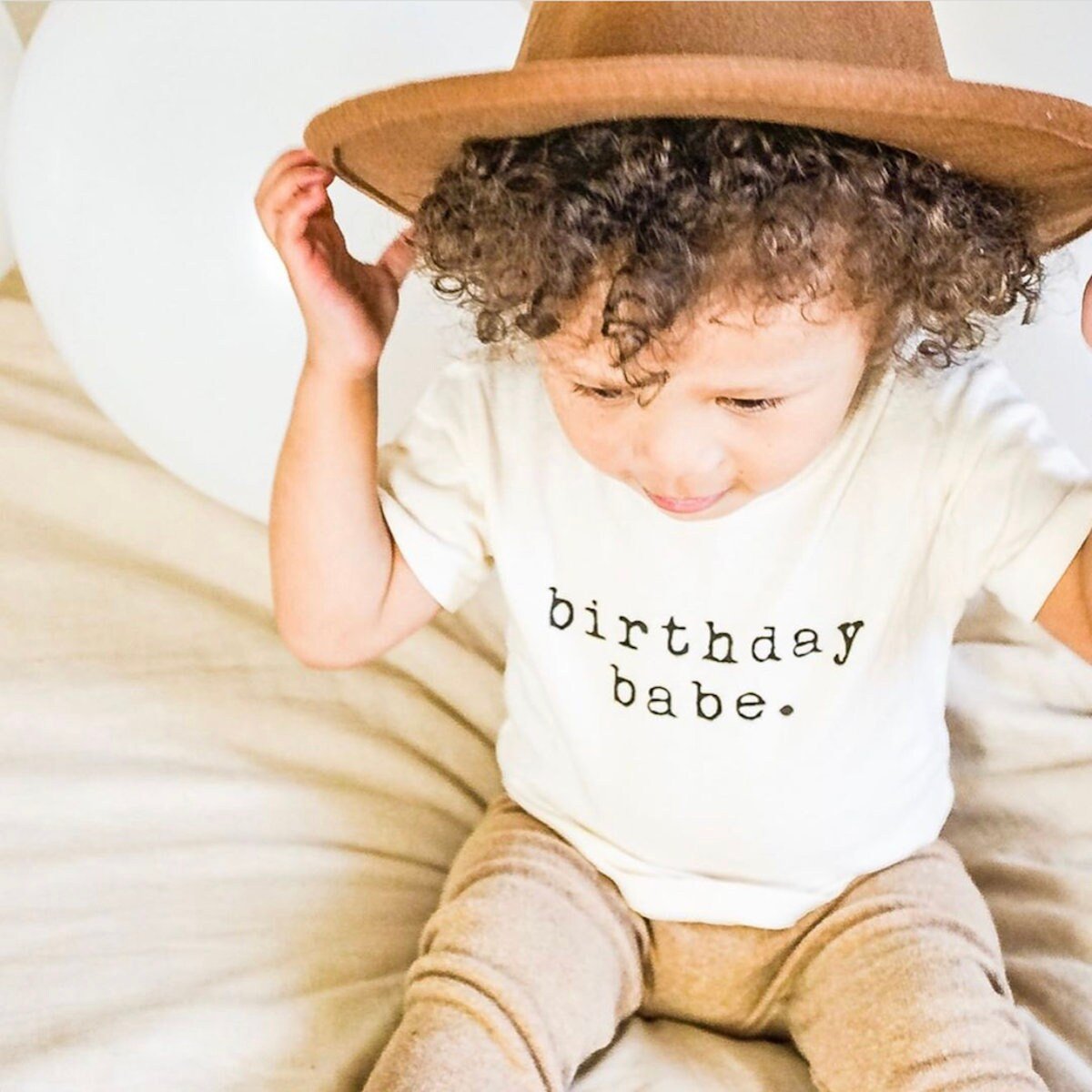 Birthday Babe Organic Cotton Kids T-shirt Short Sleeve - HoneyBug 