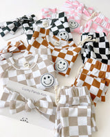 Checkered Smiley Lounge Set | Pink - HoneyBug 