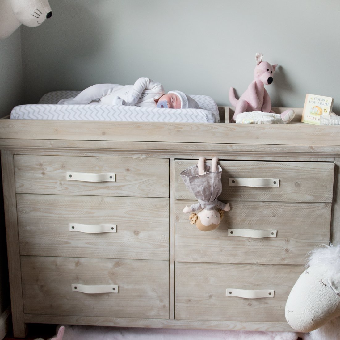 Waterproof Changing Pad Cover | Cradle Sheet Set - Grey Chevron & Polka Dot - HoneyBug 