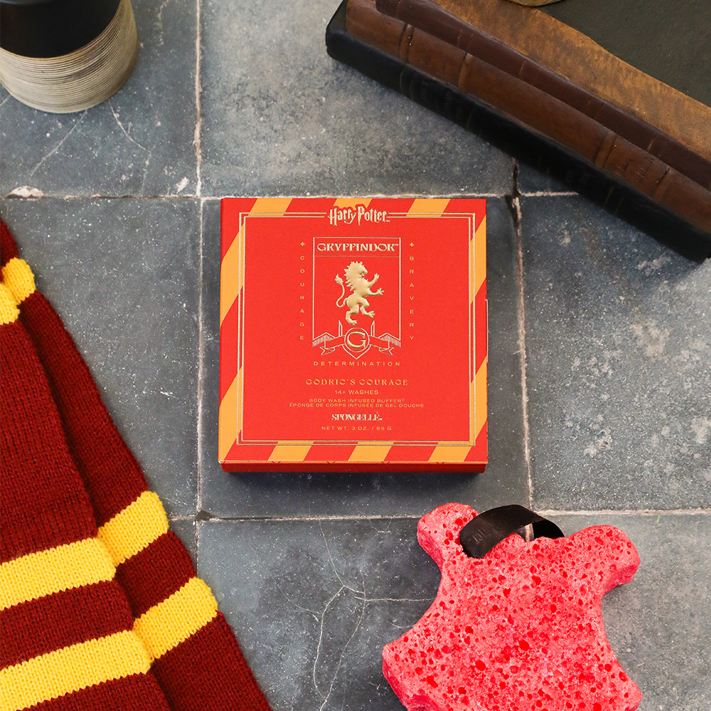 Gryffindor™ Godric's Courage Buffer | Harry Potter™ Collection - HoneyBug 