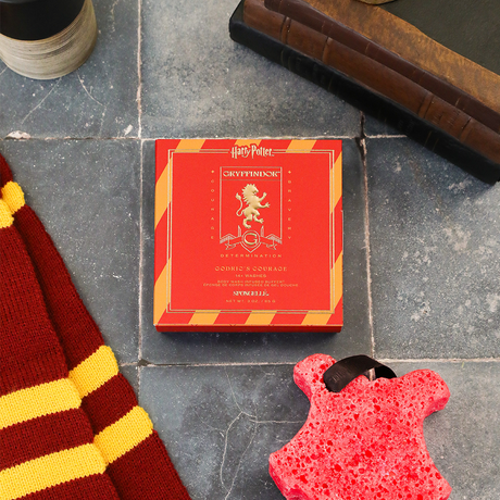 Gryffindor™ Godric's Courage Buffer | Harry Potter™ Collection - HoneyBug 