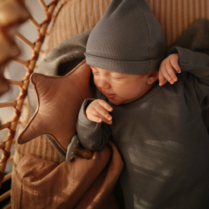 Star Lovey - Fog - HoneyBug 