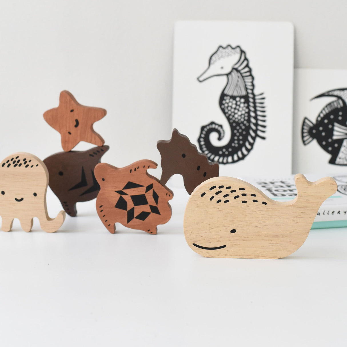 Wooden Tray Puzzle - Ocean Animals - HoneyBug 