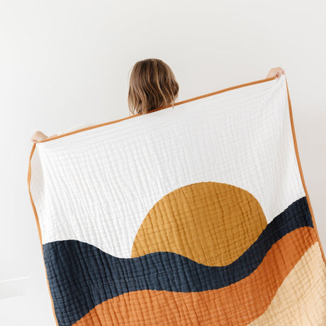 Sunset Quilt - HoneyBug 